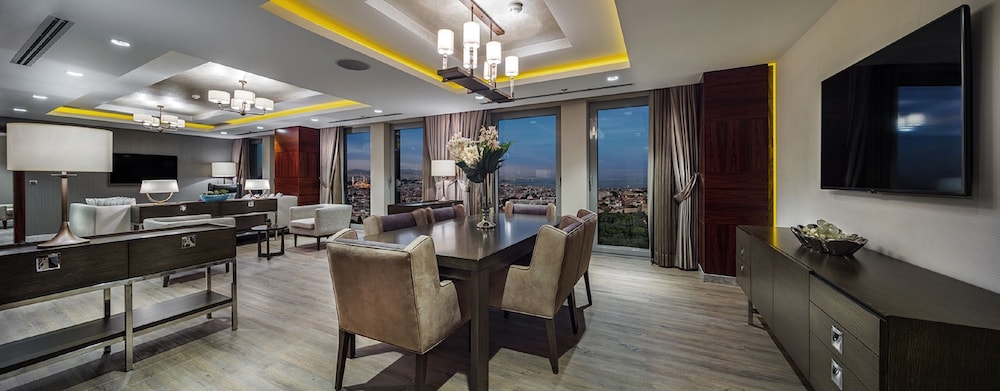 DoubleTree by Hilton Istanbul Topkapi 32/37