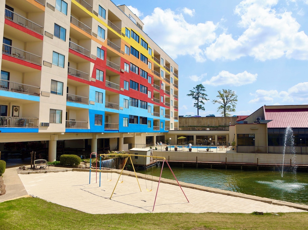 Sunbay Resort Hot Springs 32/35