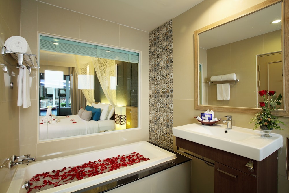 Access Resort & Villas 69/70