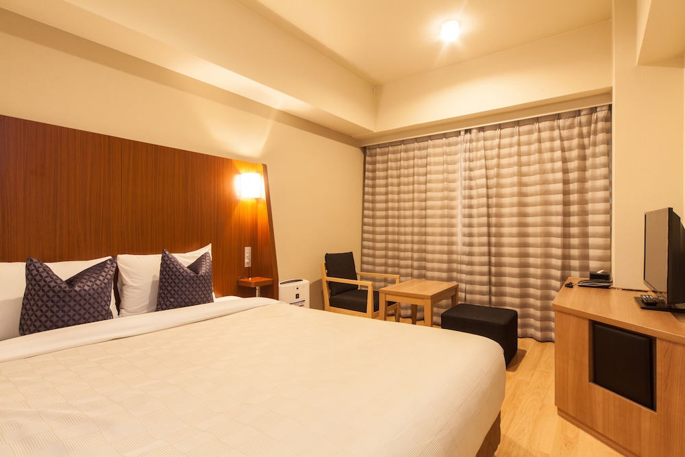 Sakura Terrace 10/50