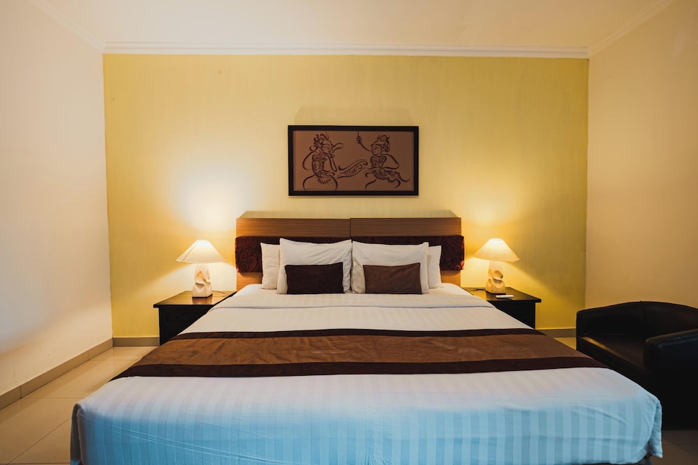 Sarinande Hotel 19/70