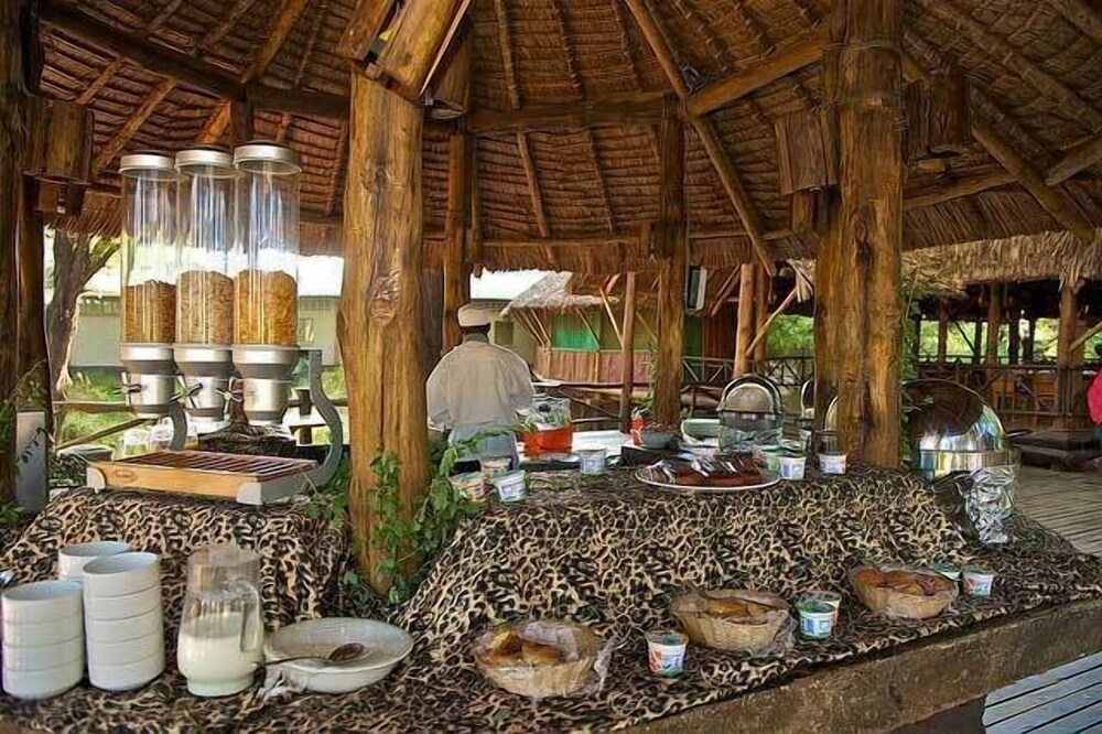 Samburu Intrepids Tented Camp 33/49
