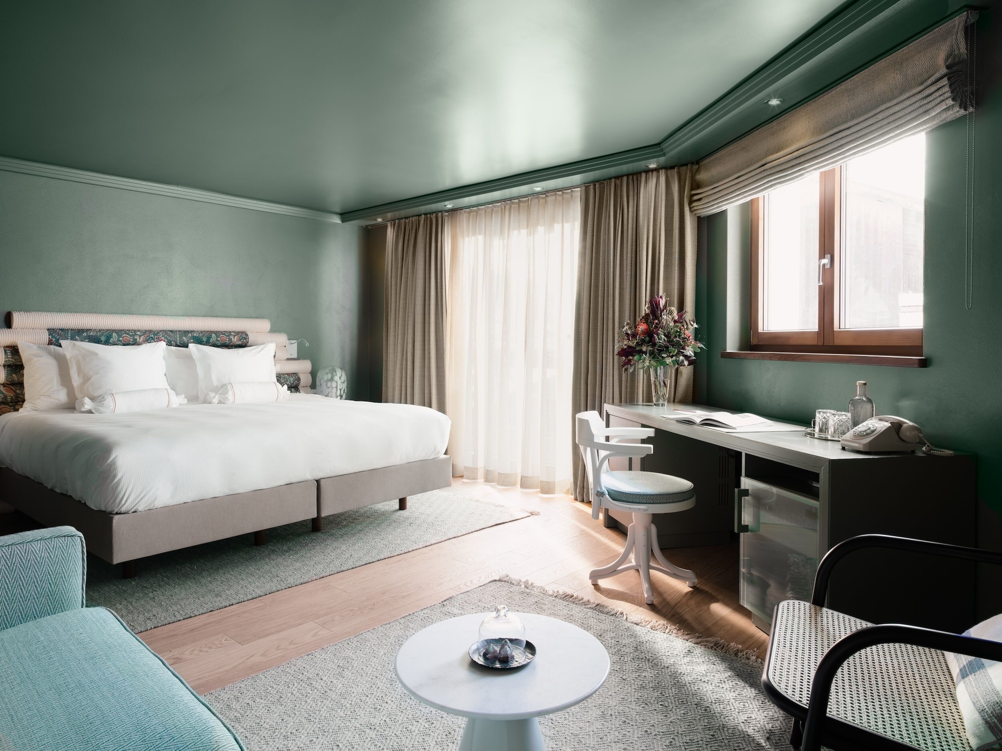 King Bed, with View, Parkhotel Beau-Site 10/10