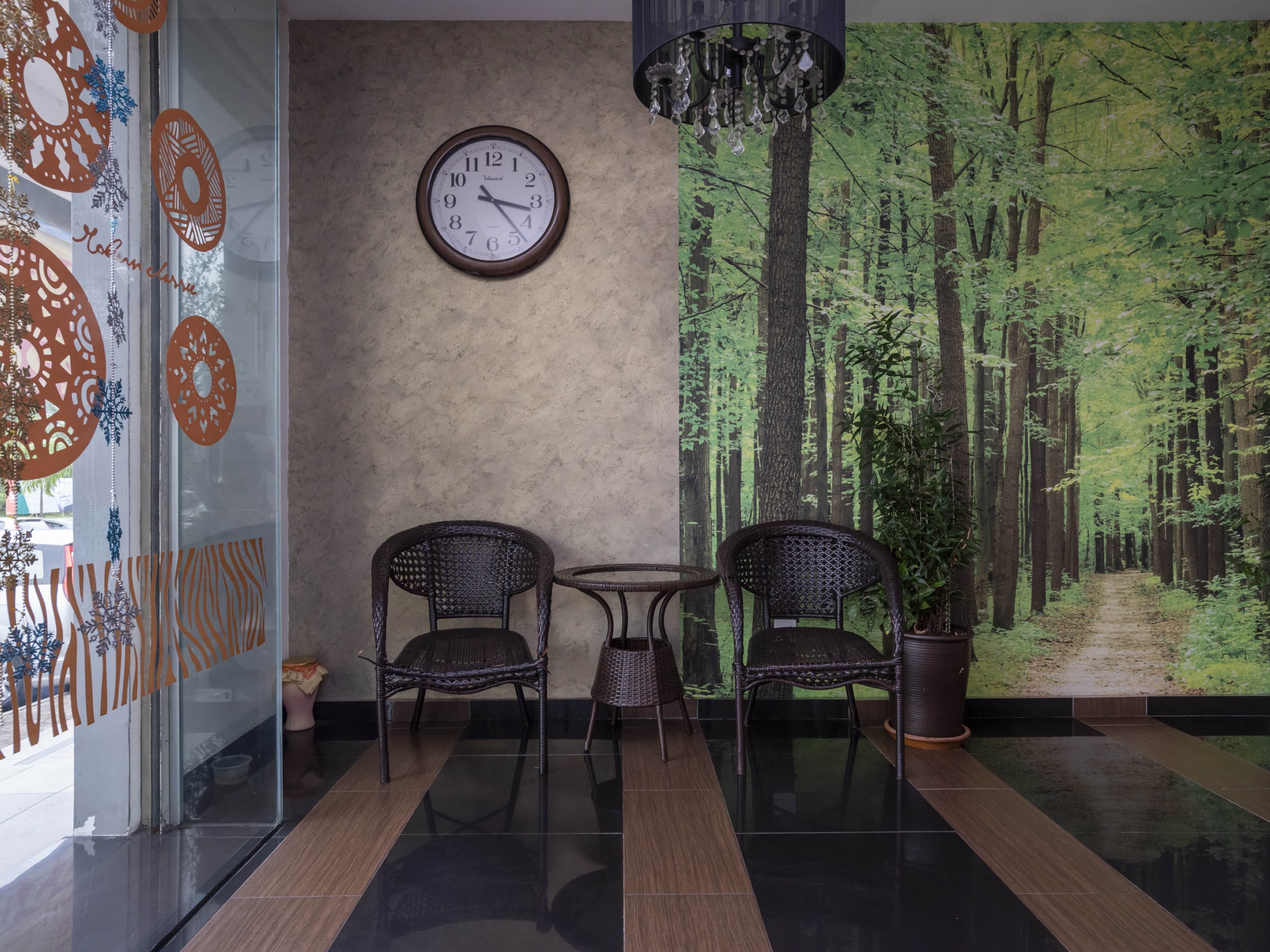 Oyo 614 D'pinetrees Hotel 17/26