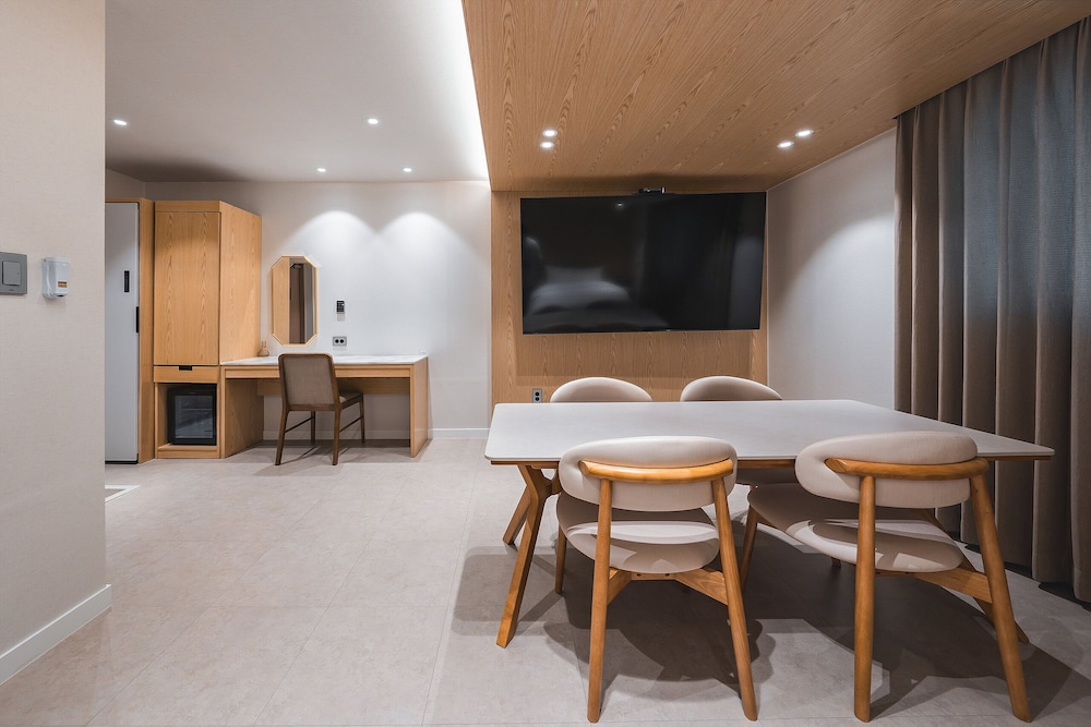 Gridt Hotel and Home Gyeongju 44/50