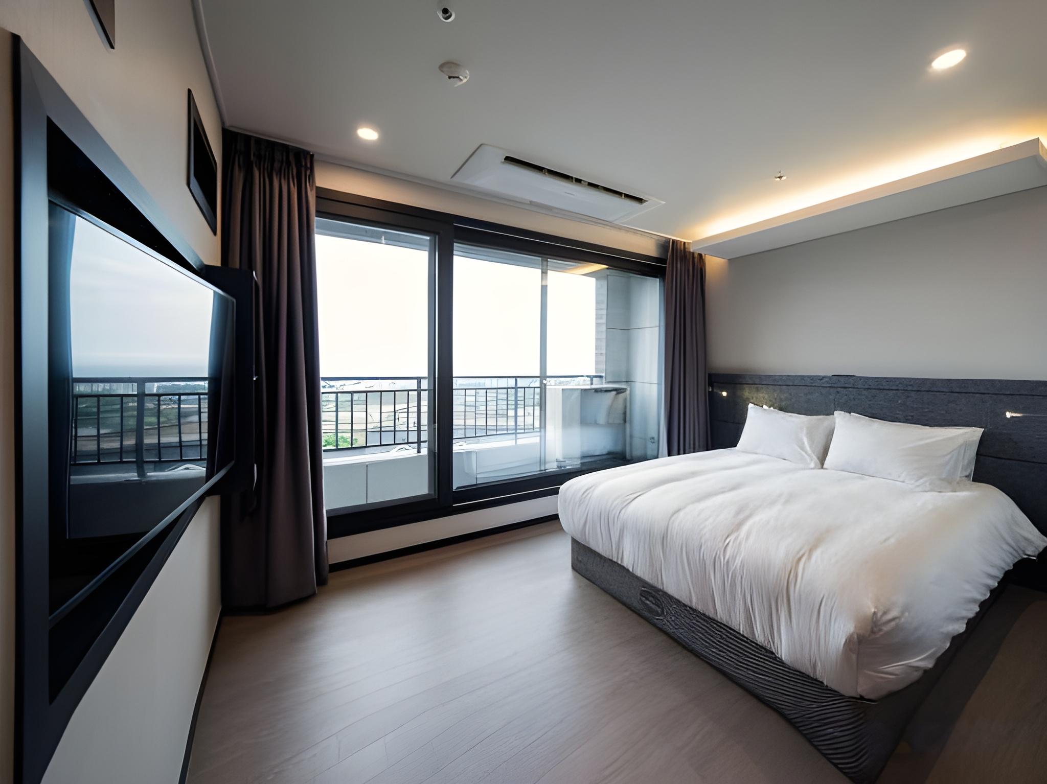 Green, Economy, Suite, 2 Double Beds