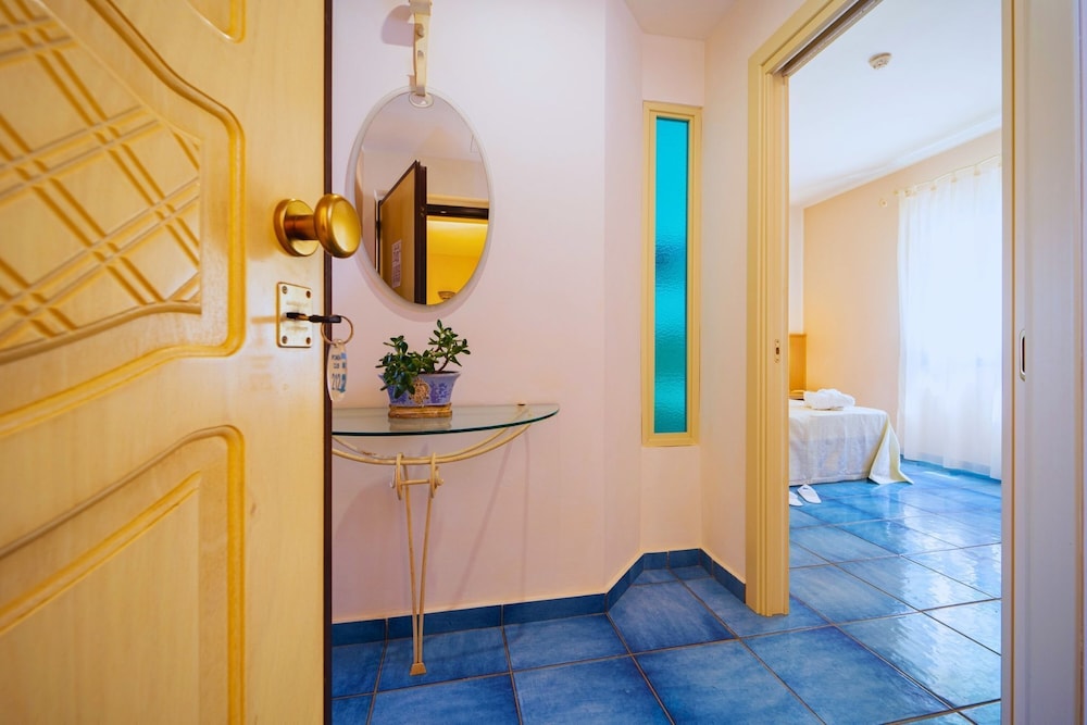 Hotel Ipomea Club 8/66