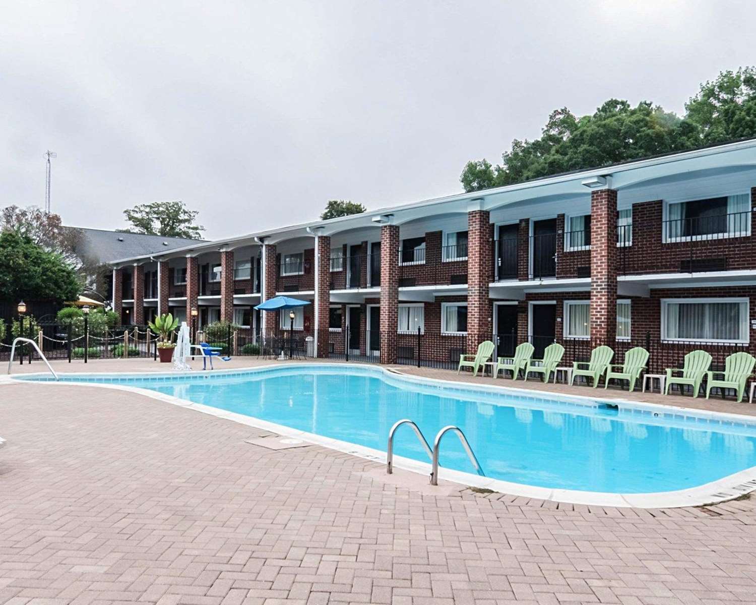 Rodeway Inn Suites Williamsburg Central 1/12