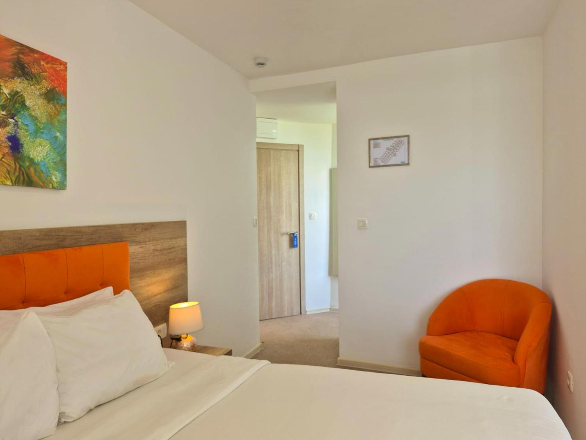Studio, Double Bed