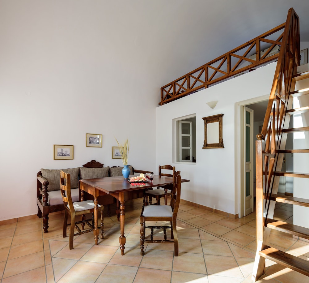 Nikos Villas 29/50