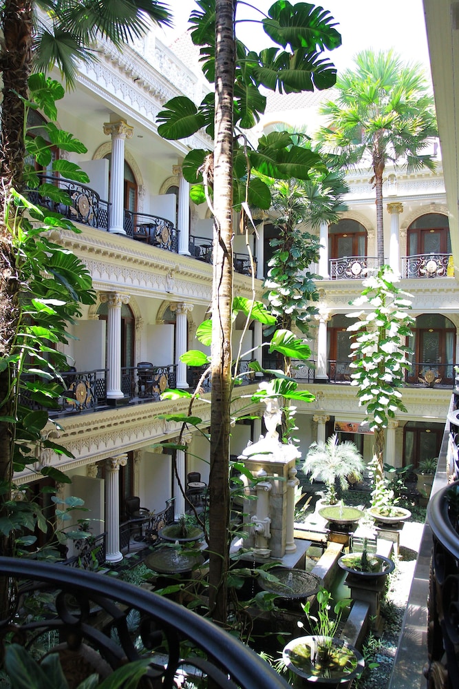 The Grand Palace Hotel Malang 54/58