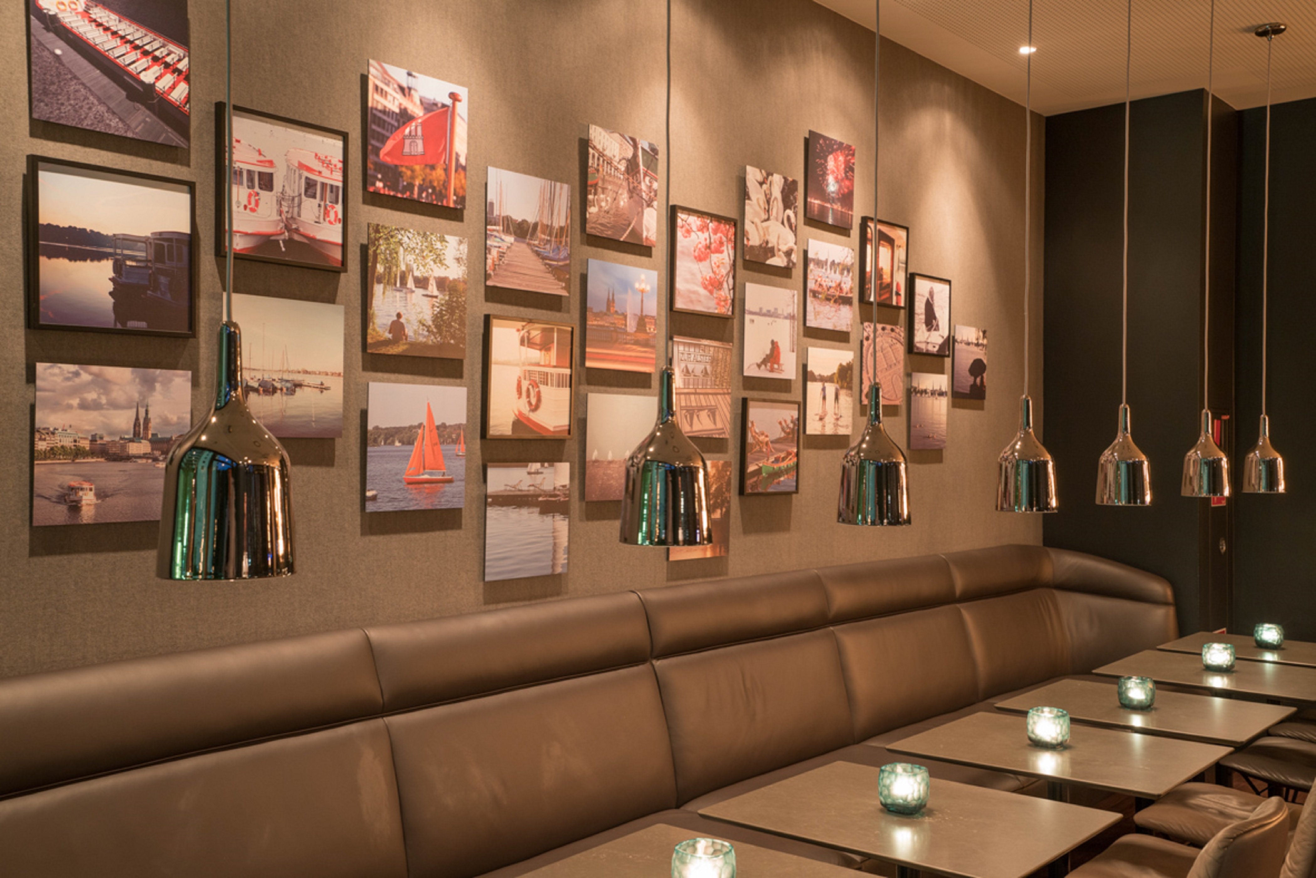 Hotel Motel One Hamburg-Alster 50/50