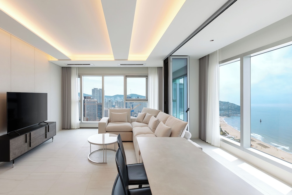 NewCZ Haeundae Residence 47/65