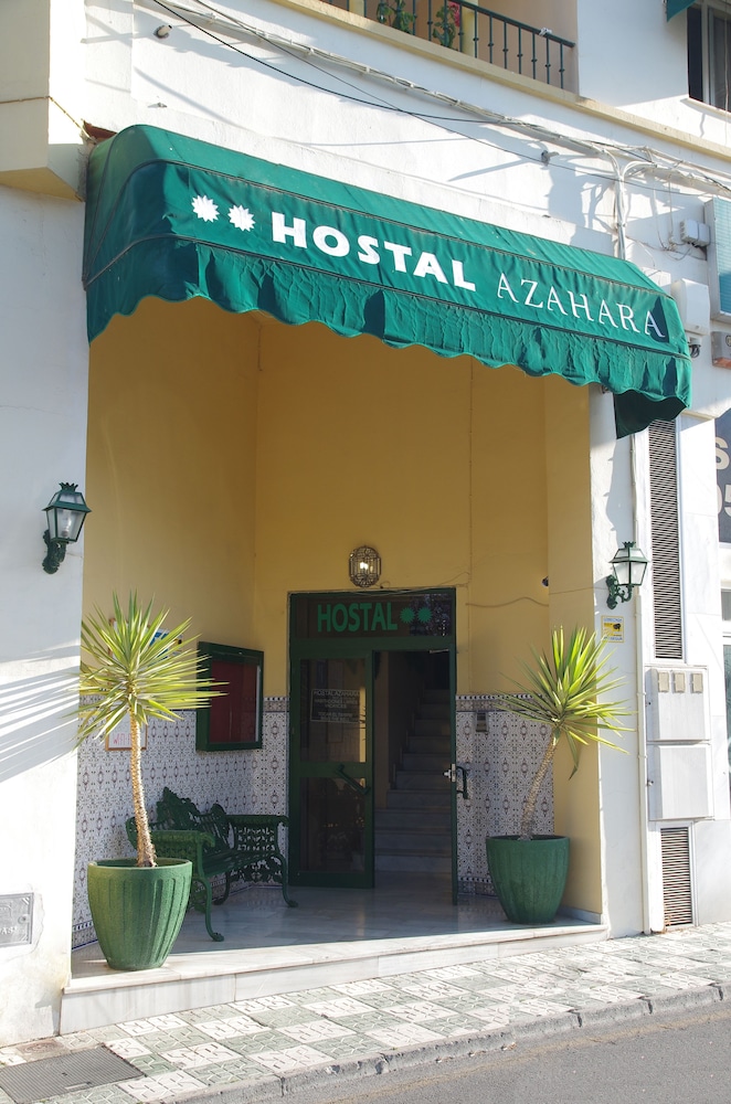 Hostal Azahara 4/70