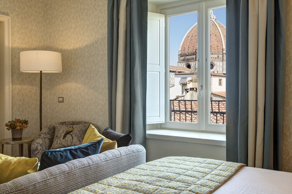 Rocco Forte Hotel Savoy Florence 38/74