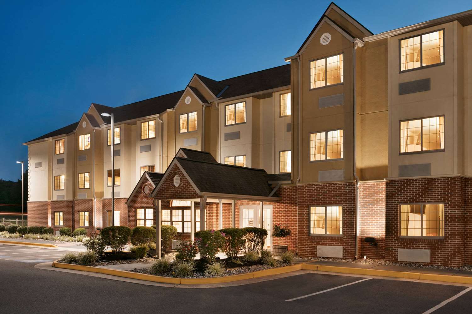 Microtel Inn And Suites By Wyndham Culpeper 25/29