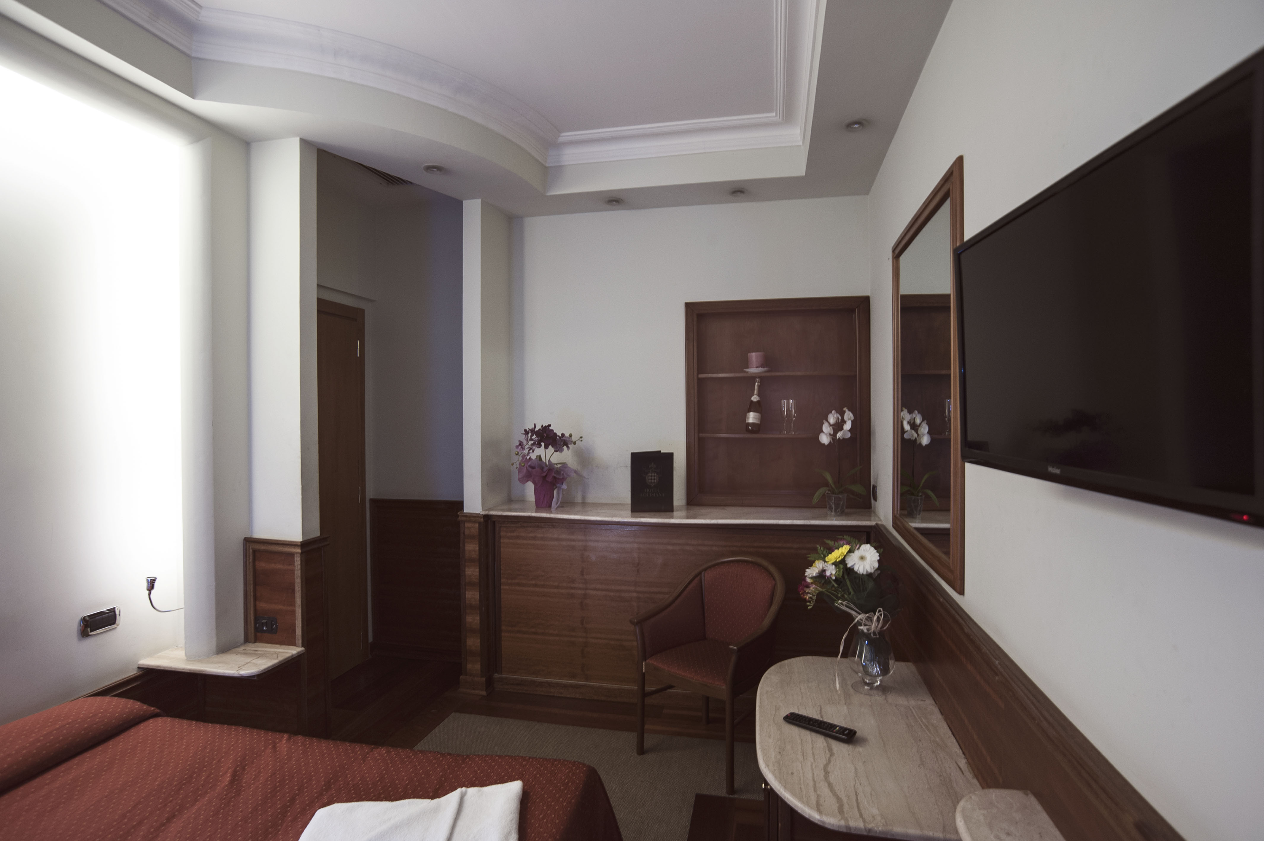 Louisiana Hotel 23/35