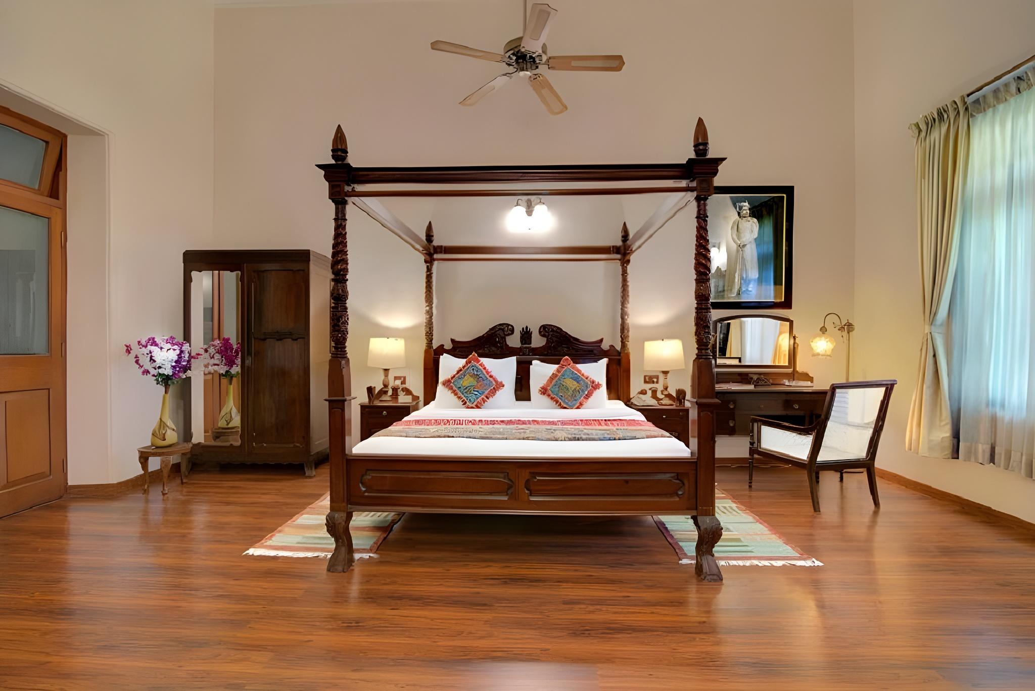 Maharaja, Suite