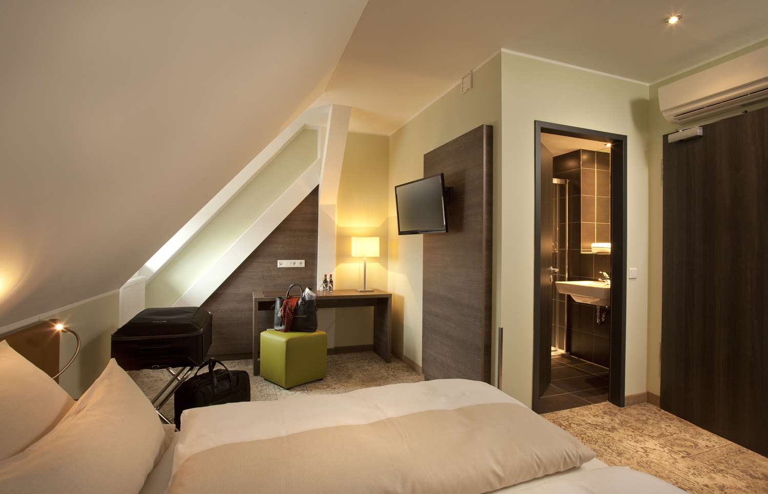 Hotel Jakob Regensburg Downtown Bw Signature Coll 11/33