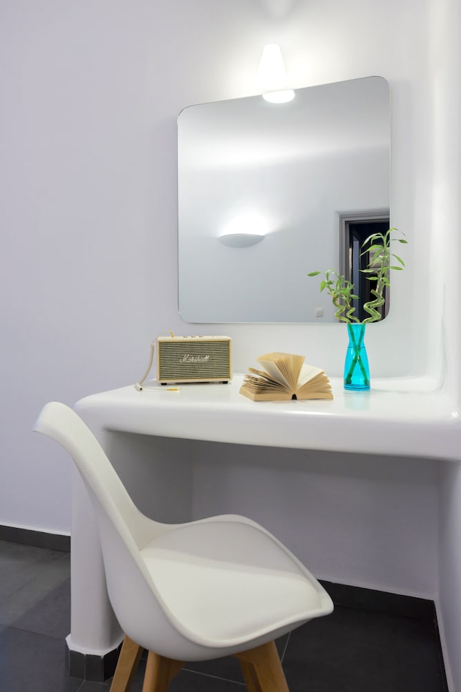 San Marino Suites 36/50