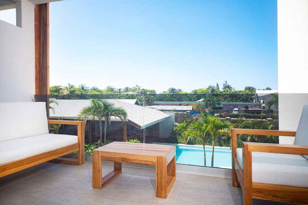 Naboo Resort & Dive Center - Adults Only 37/50