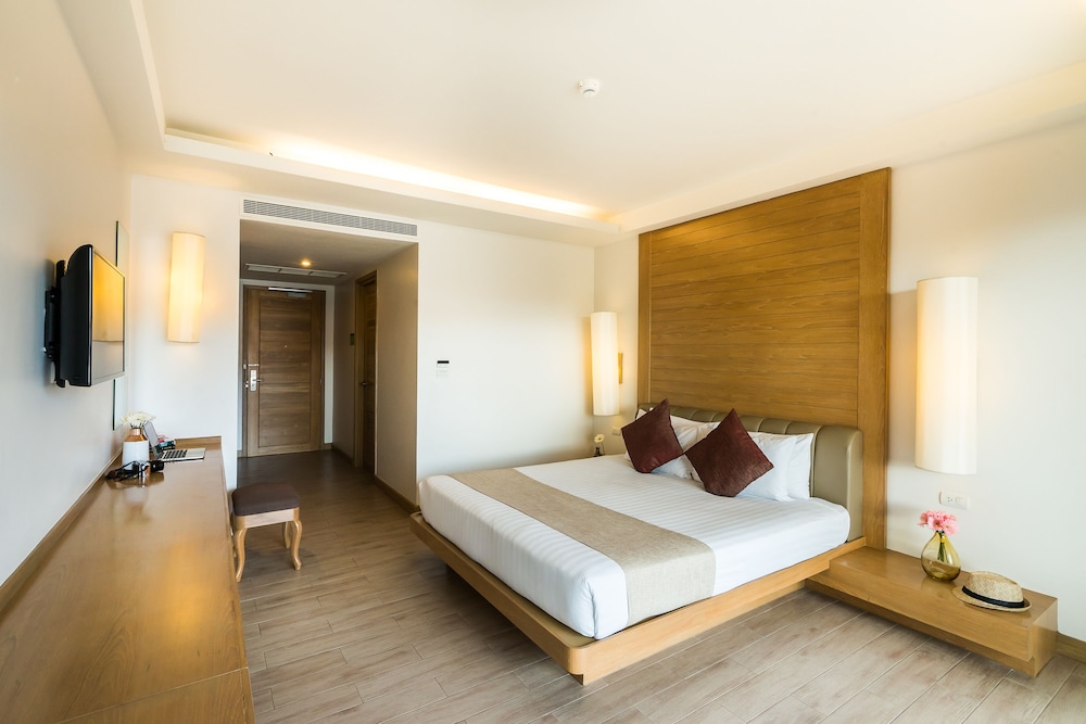 Ayrest Hotel 27/67