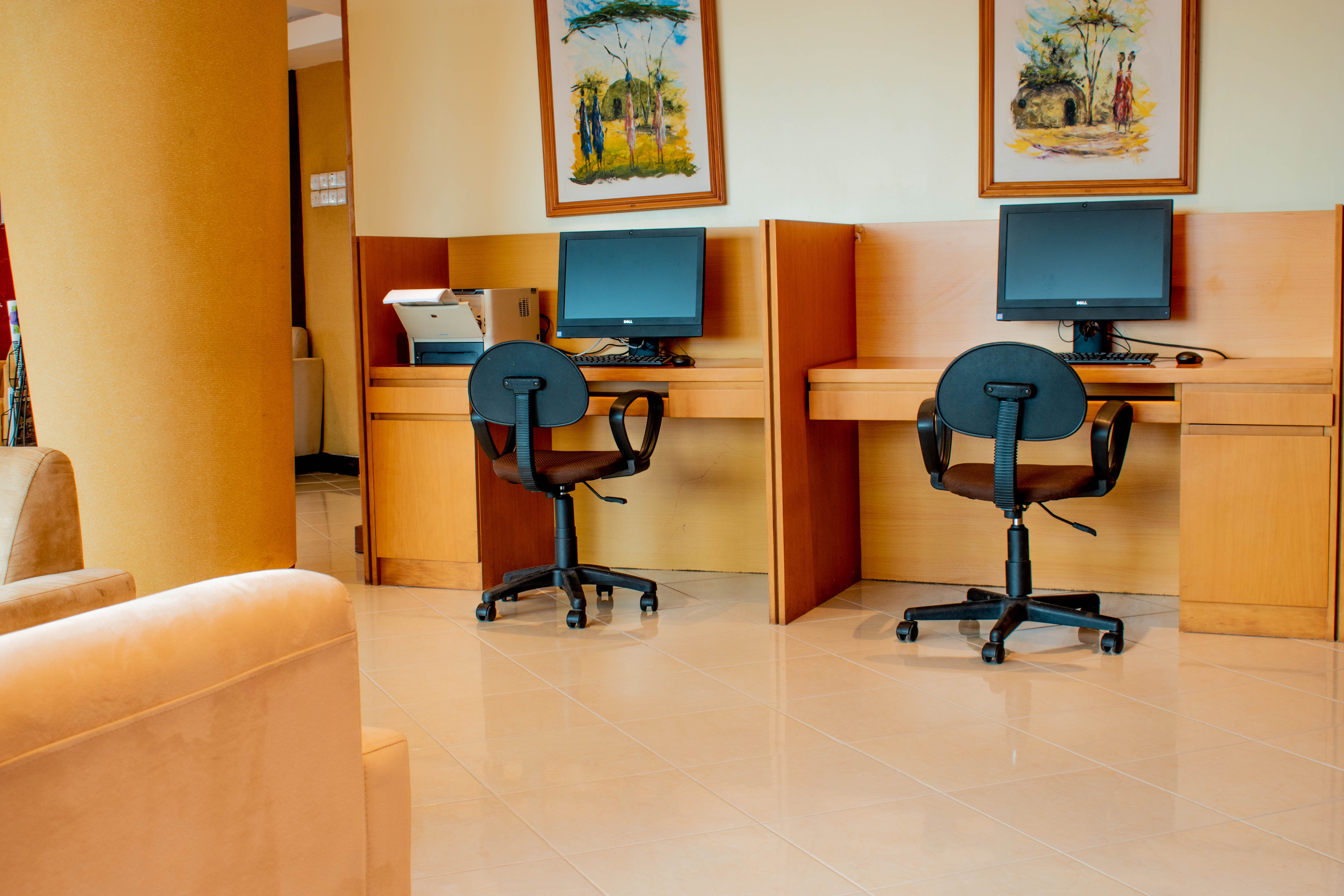 Holiday Inn Dar Es Salaam City Center 60/76