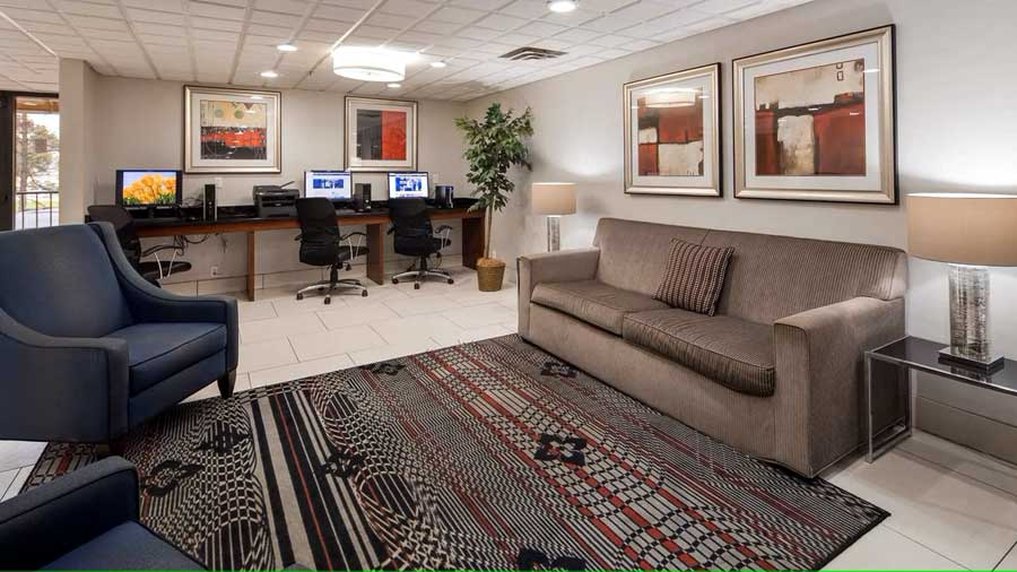The Hotel at Dayton South 16/17