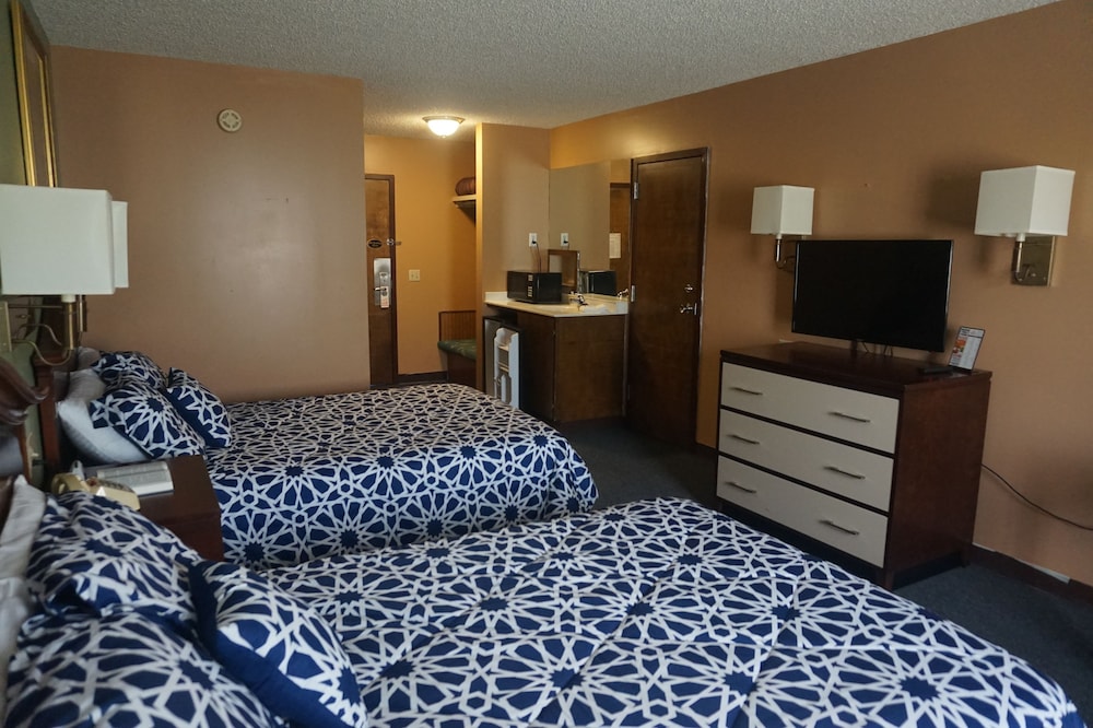Bellevue Hotel & Suites 56/66
