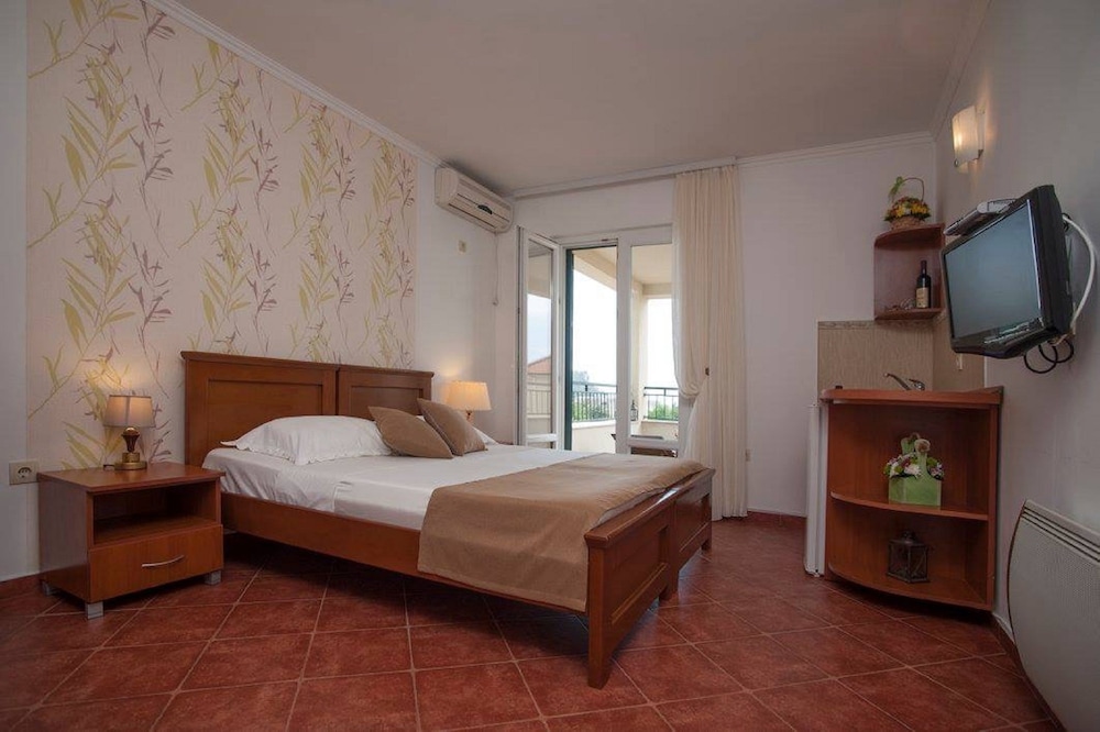 Guest House Medin 18/50