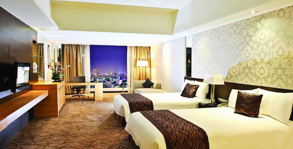 Swiss Grand Xiamen 15/50