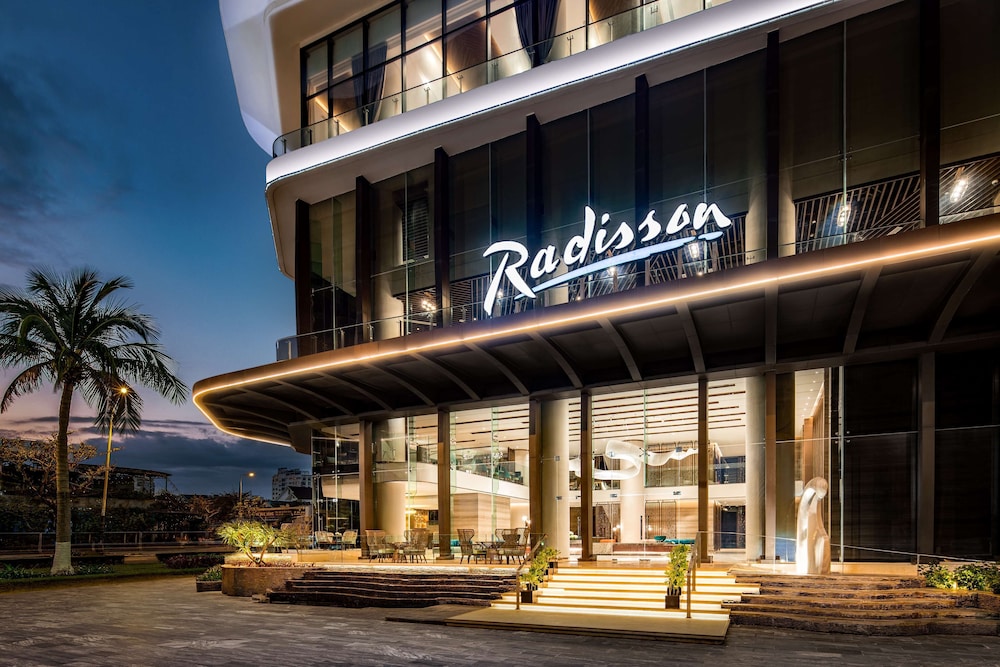 Radisson Hotel Danang 2/72