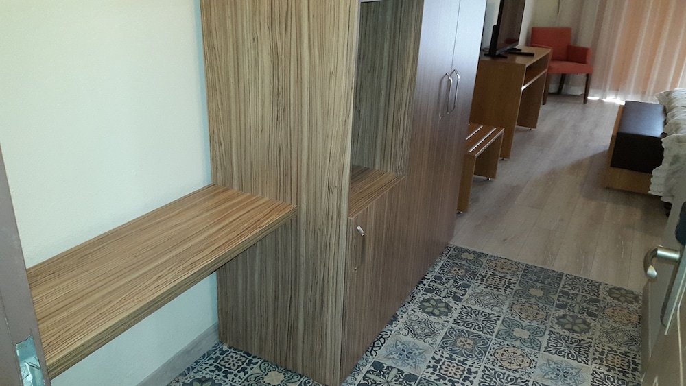 Begonville Hotel 23/50