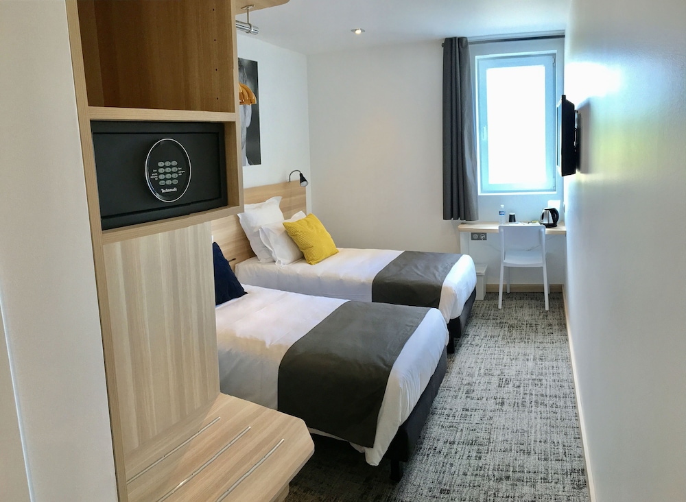 Brit Hotel Confort Martigues 15/51