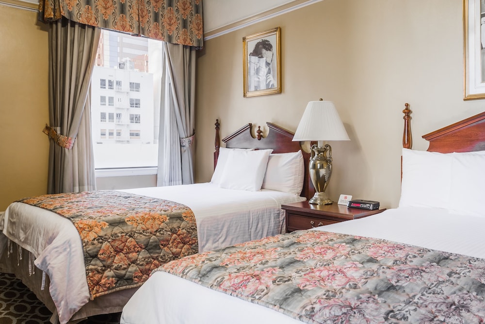 Hotel San Carlos 34/60