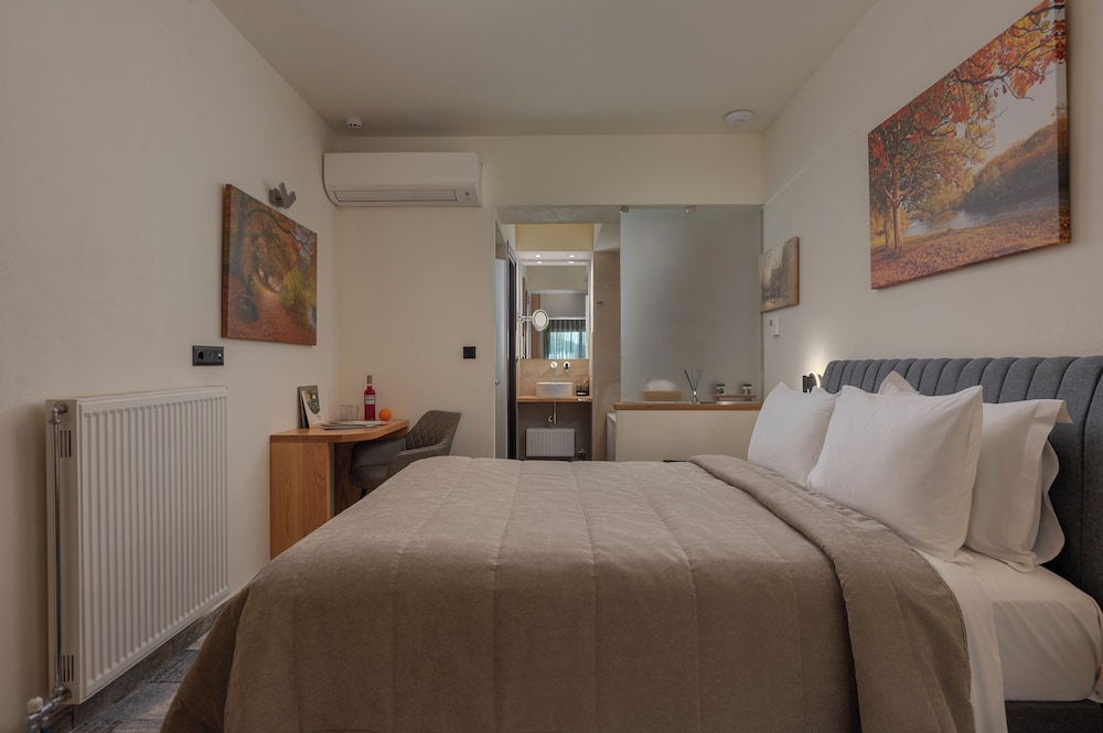 Valeni Boutique Hotel 12/48