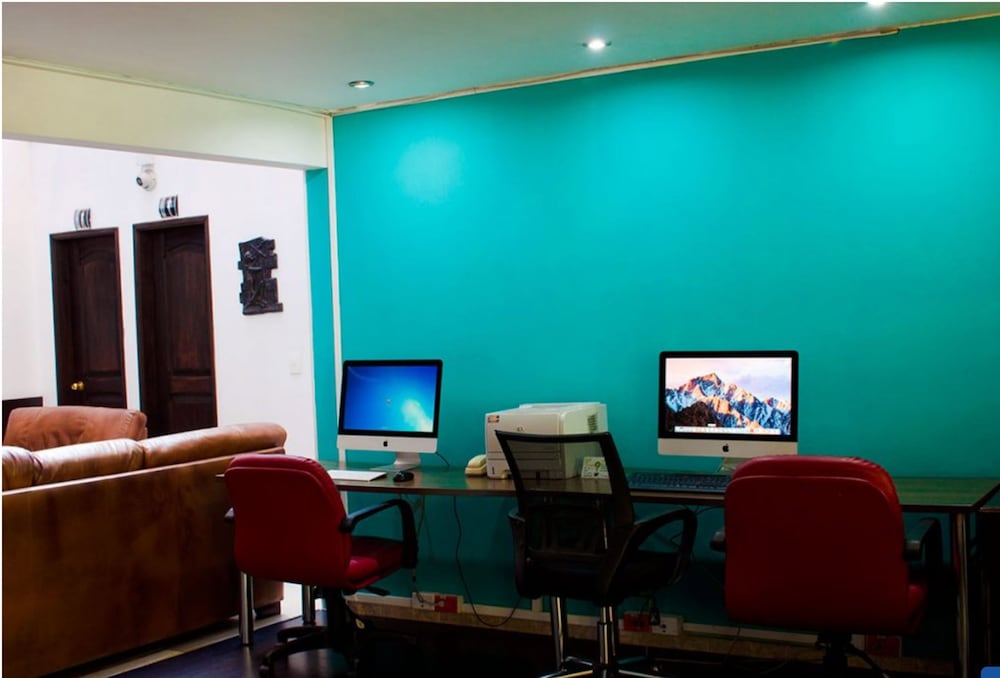 Apartaestudios Los Andes 36/39