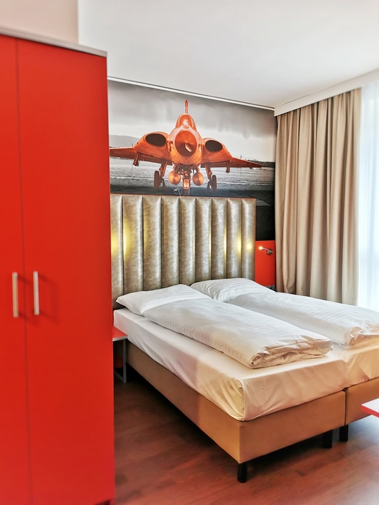 Amedia Airport Graz 20/73
