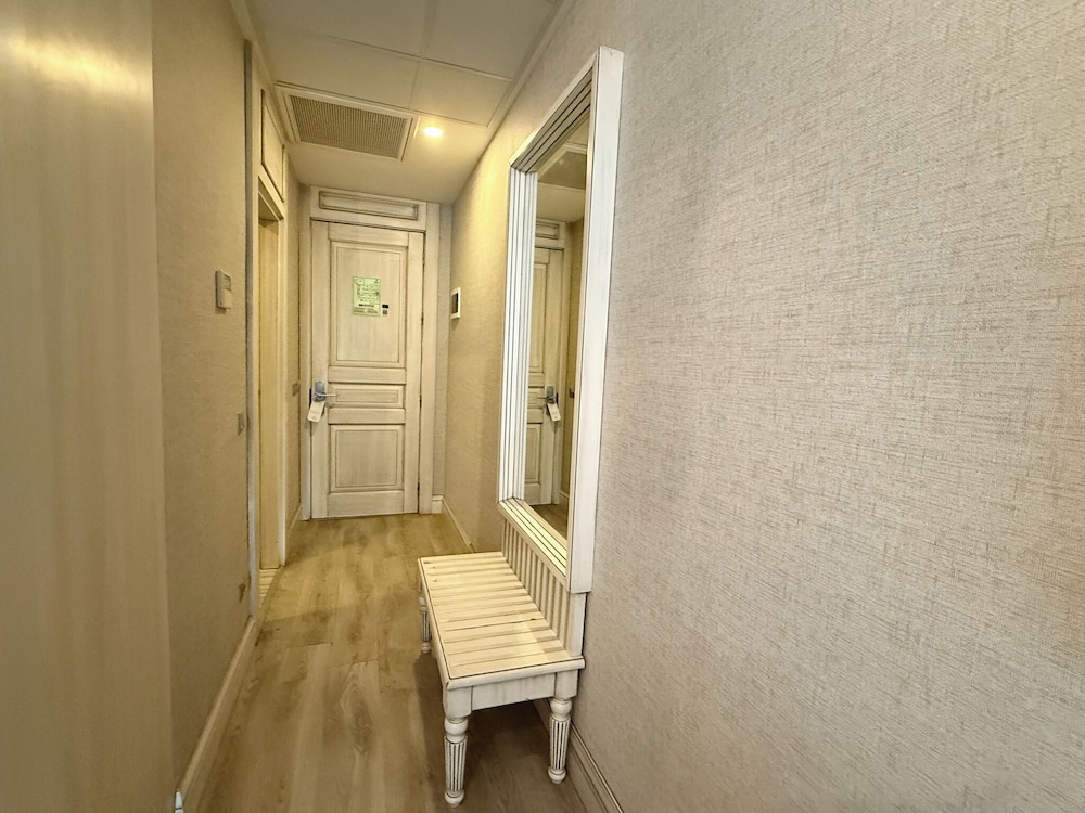 Manesol Old City Bosphorus 24/50