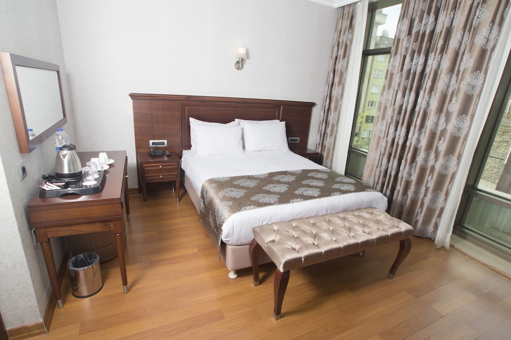 Crestium Taksim Prive & Spa 23/62