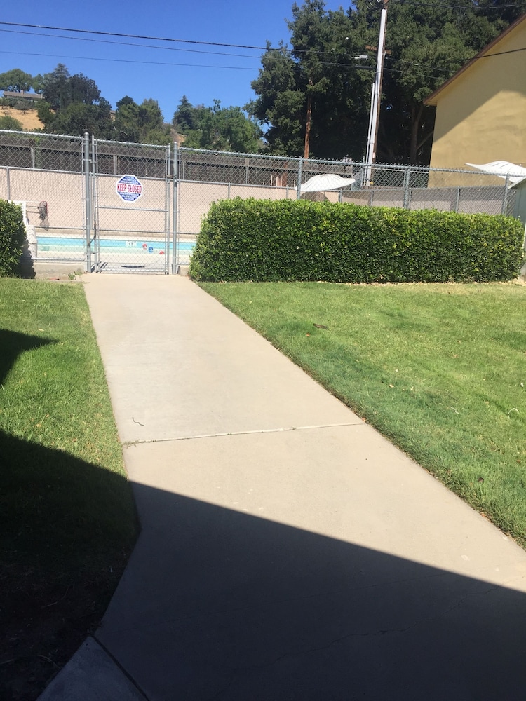 BestWay Inn Paso Robles 21/29