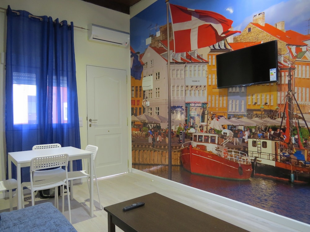 APARTAMENTOS MARINA INTERNACIONAL 30/50