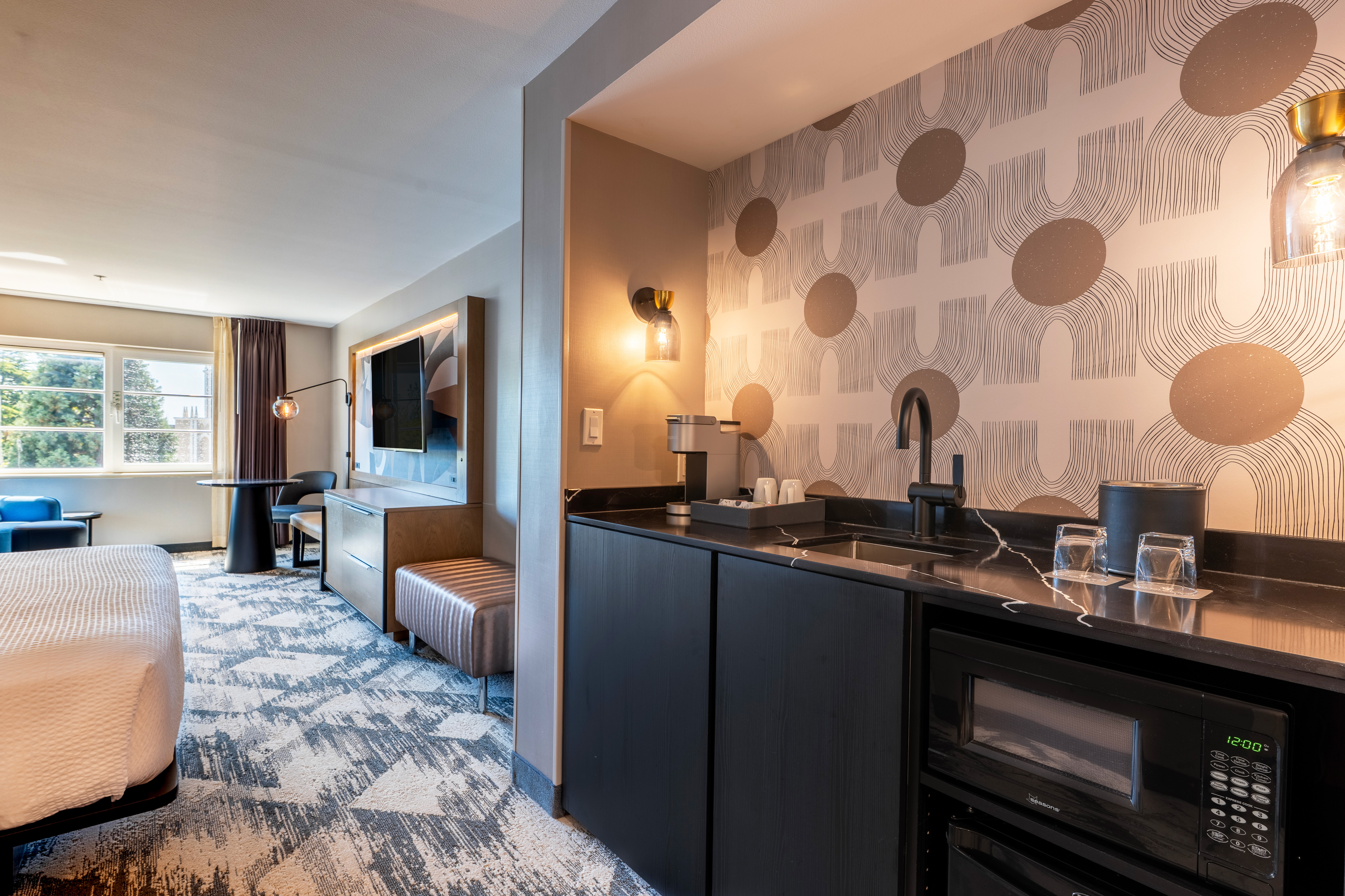 Silver Cloud Hotel - Seattle Broadway 5/22