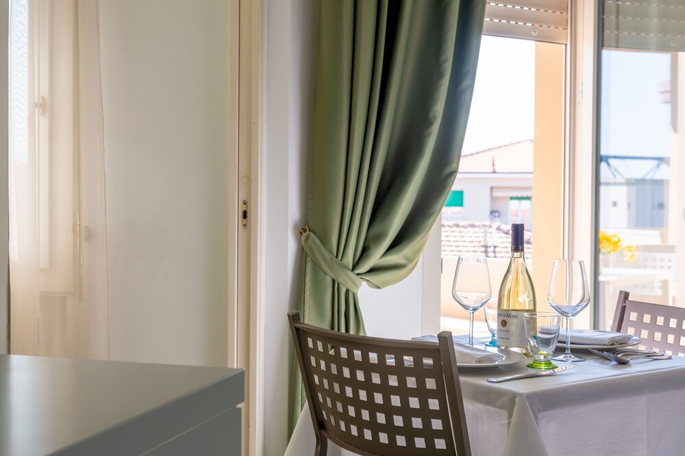 Tirreno Residence 12/29