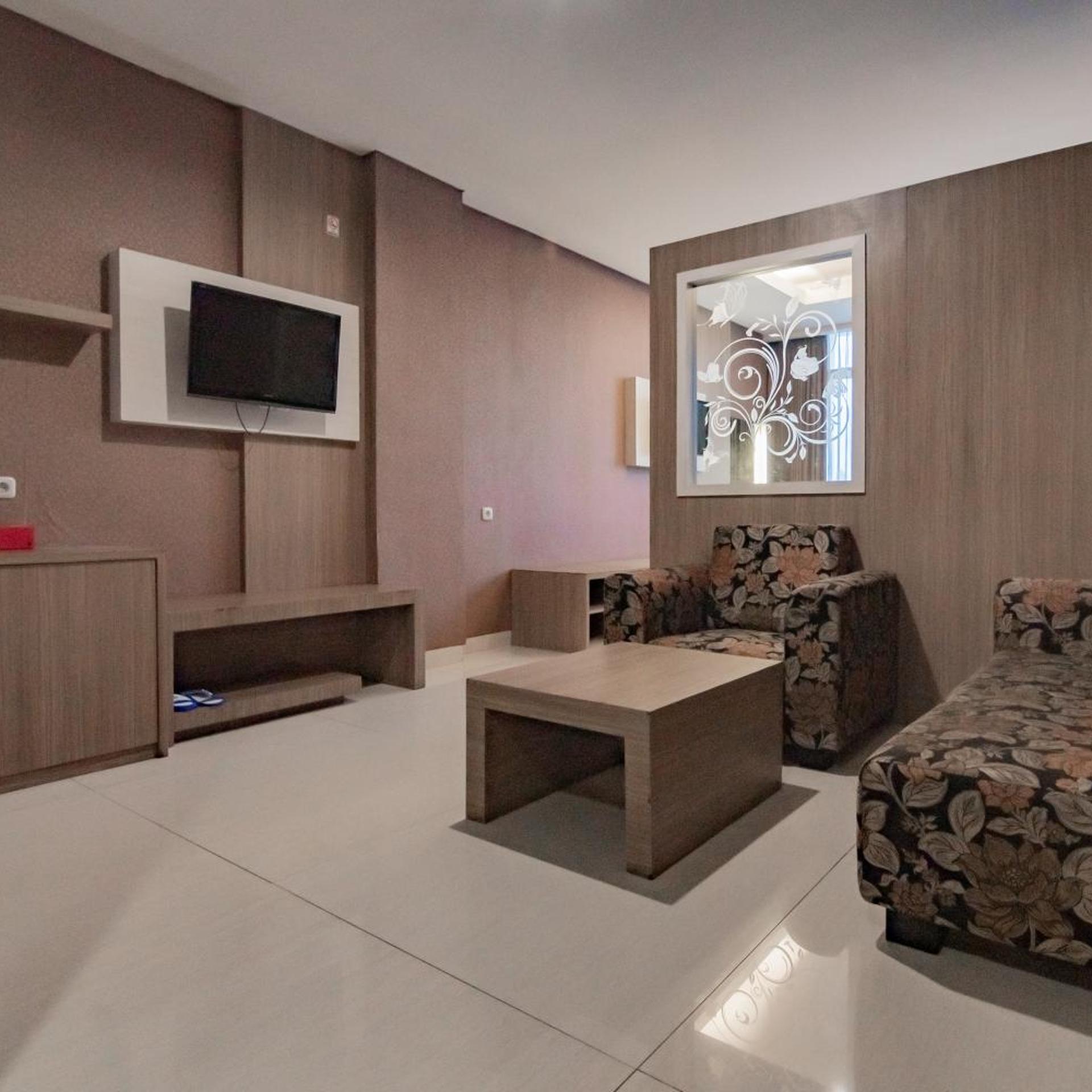 Urbanview Hotel Newton Riau Bandung 39/55