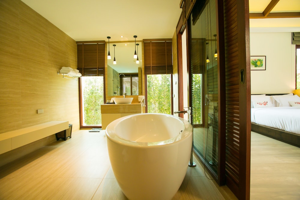 Triple Tree Beach Resort 43/43