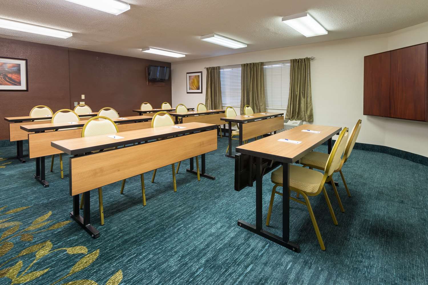Sonesta Simply Suites Las Vegas 14/15
