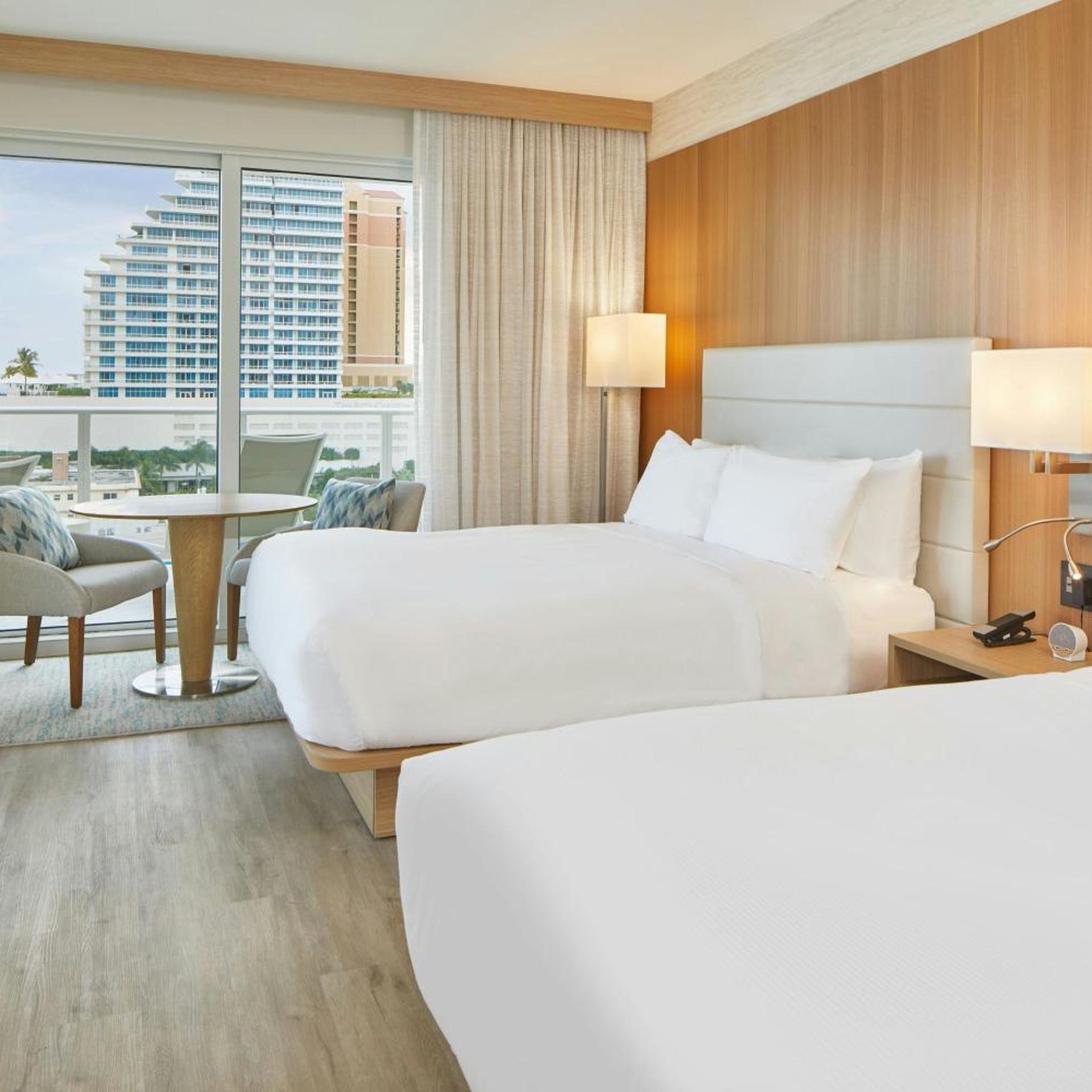 Room, 2 Queen Beds, Ocean Front, Wraparound Balcony