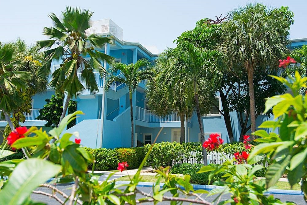 Grandview Condominiums 7/79