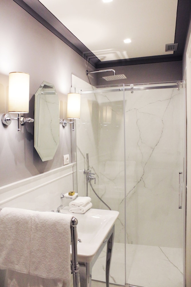 Florence Luxury Guest House 43/49